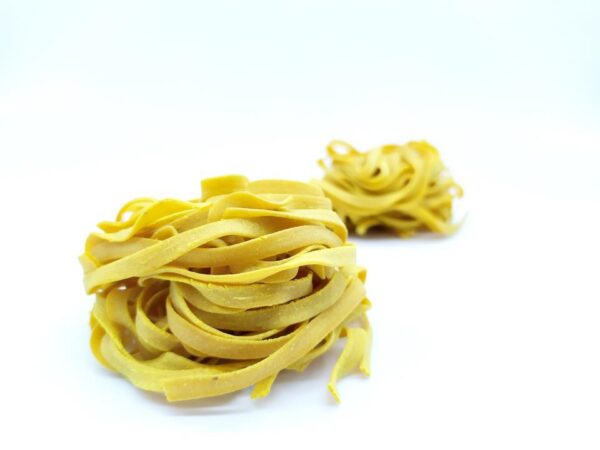 Nido de Tagliatelle Cúrcuma Km0 Eco caja 3 kg